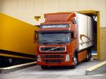 Volvo FM12 6x2 2003 года
